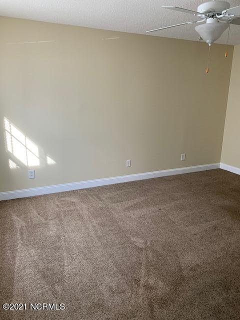 2956 Jessica Dr - Photo 2 of 10