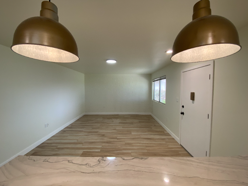 10351 W Peoria Ave - Photo 2 of 15