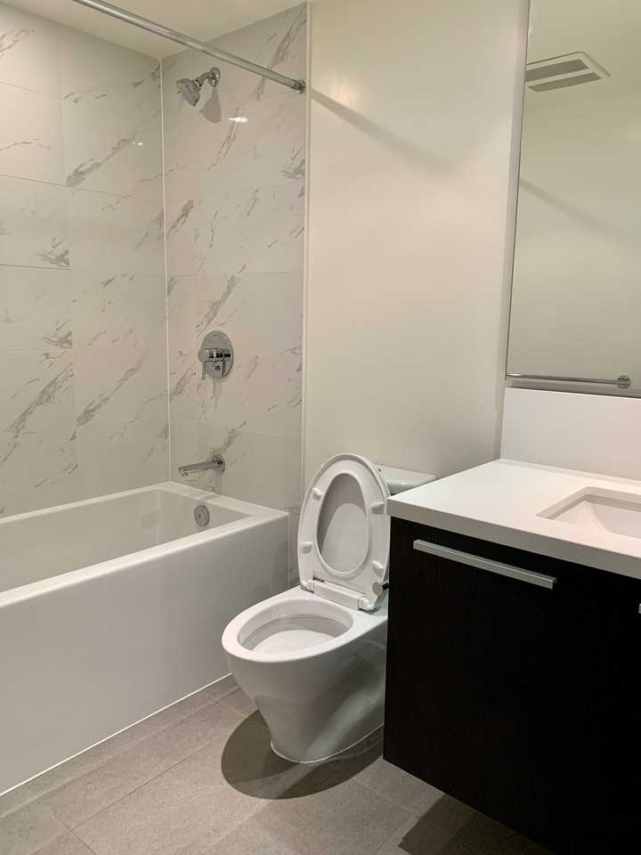 6333 Silver Avenue #27th Floor - Photo 7 of 16