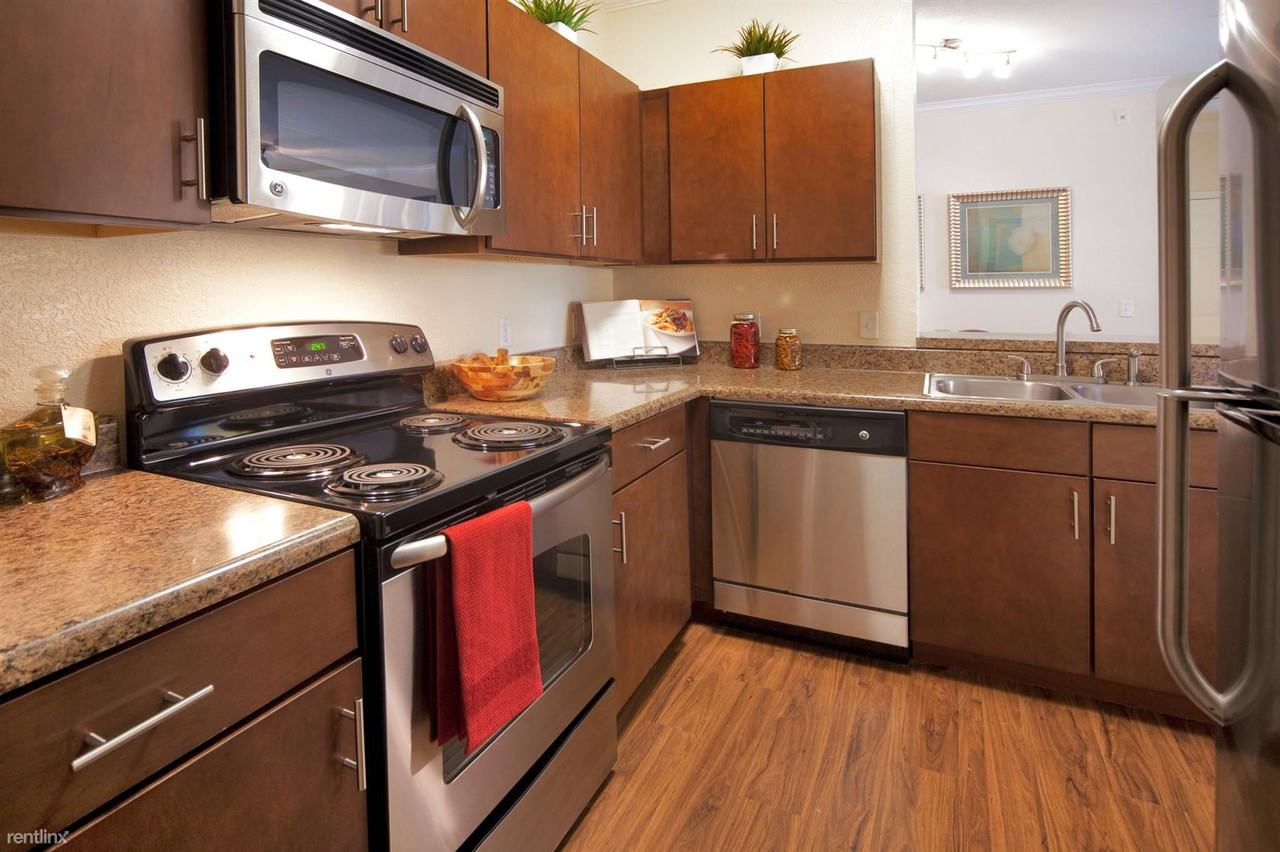 11850 11850 Doctor Martin Luther King Junior Street North