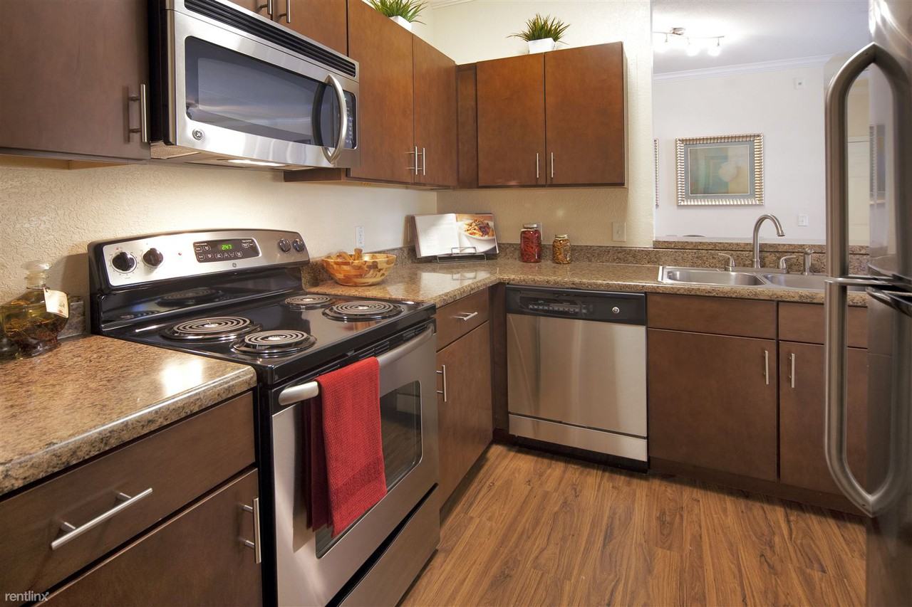 11850 11850 Doctor Martin Luther King Junior Street North