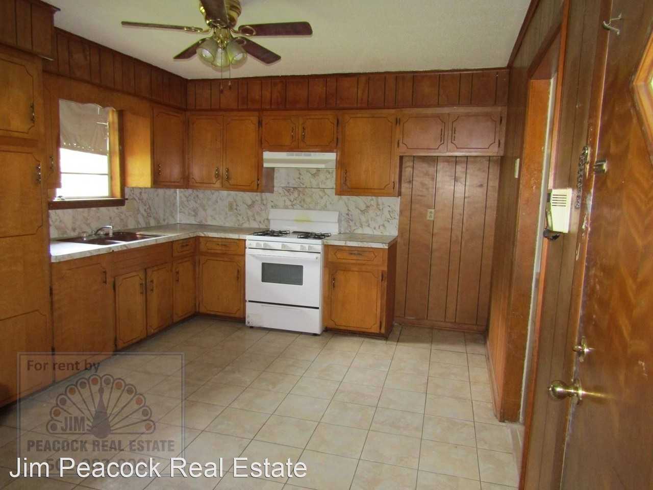 202 Overland Trl - Photo 3 of 11