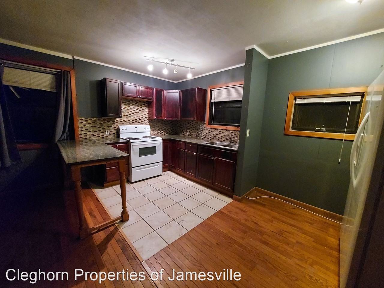 3903 Lafayette Rd - Photo 3 of 19