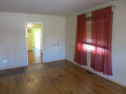 1345 Vassar Dr NE - Photo 3 of 11