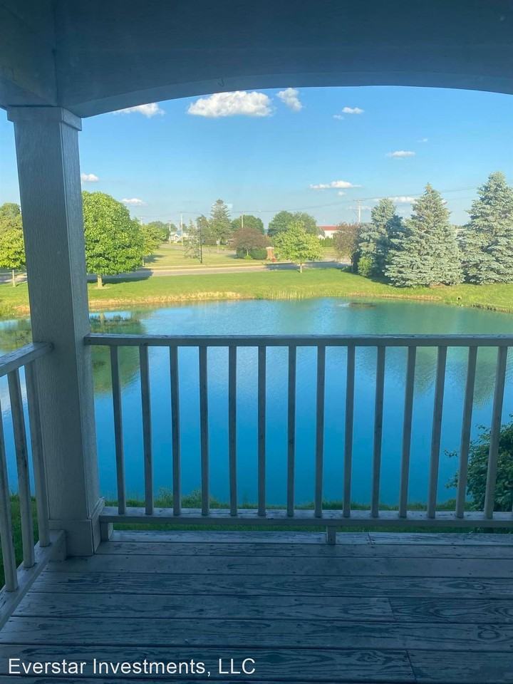 Make your new home at Deerfield Crossing Apartments! 2200 22002271