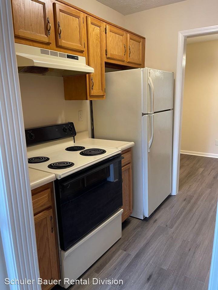 Oliver St #304-2 - Photo 2 of 5