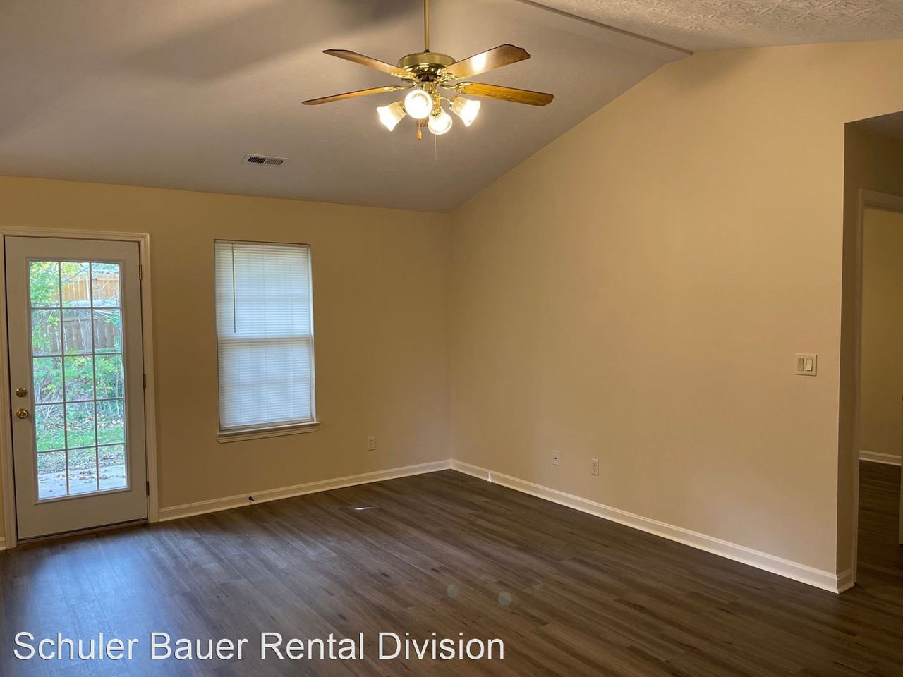 Oliver St #304-2 - Photo 3 of 5