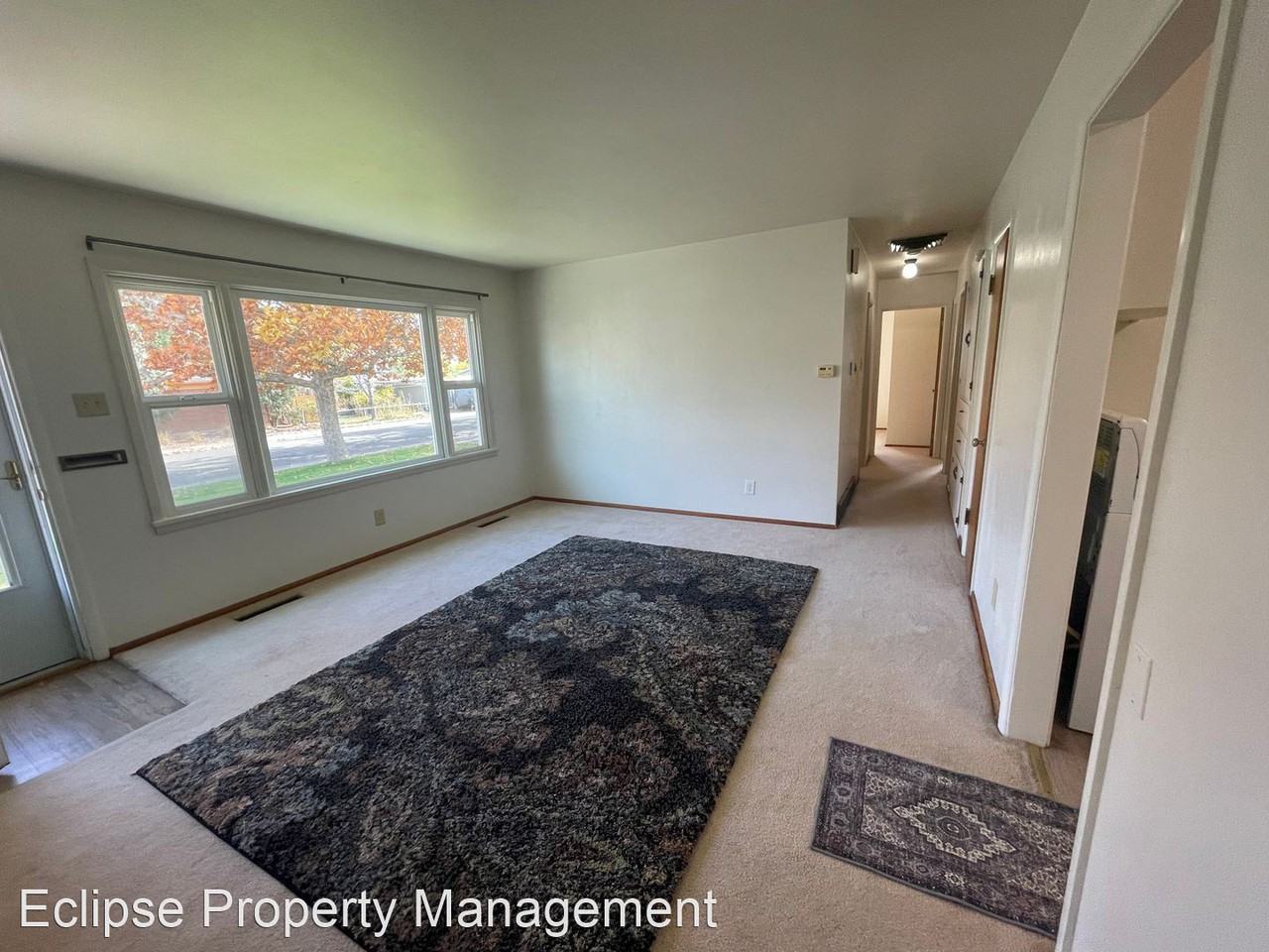 447 N 19th St - Photo 2 of 25