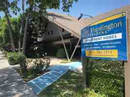 featured image of 890 S Rosemead Blvd