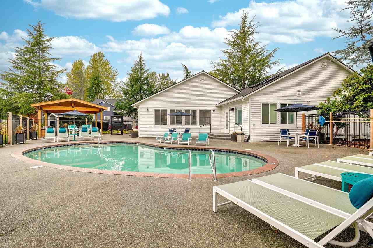 The Lakehouse - Photo 3 of 27