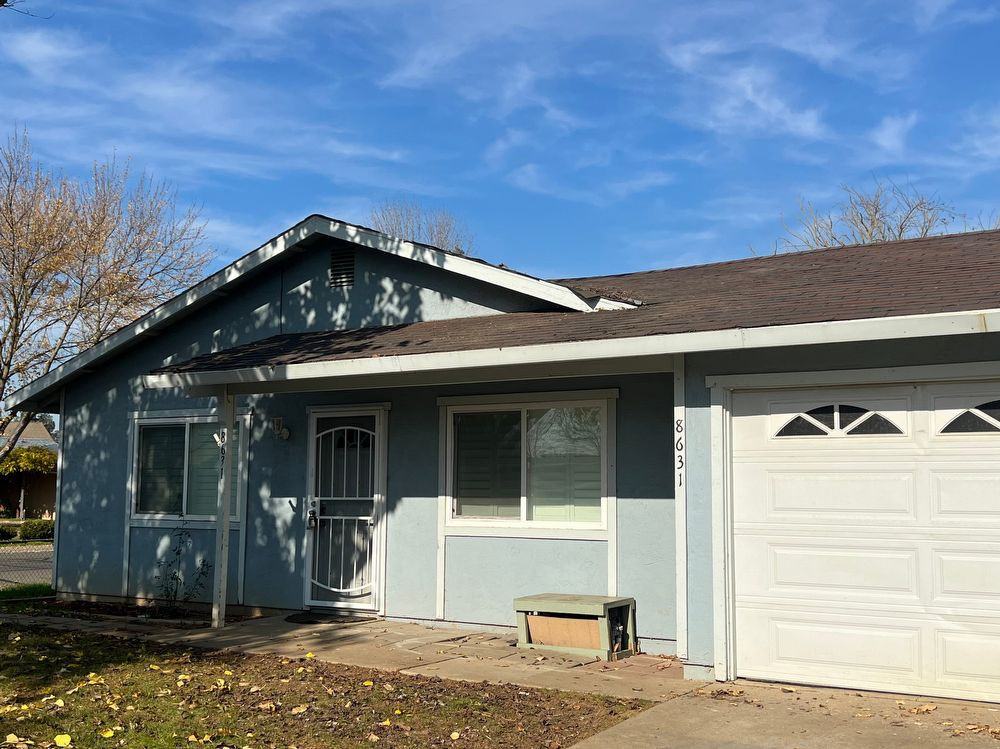 8631 Hummingbird Way - Photo 2 of 16