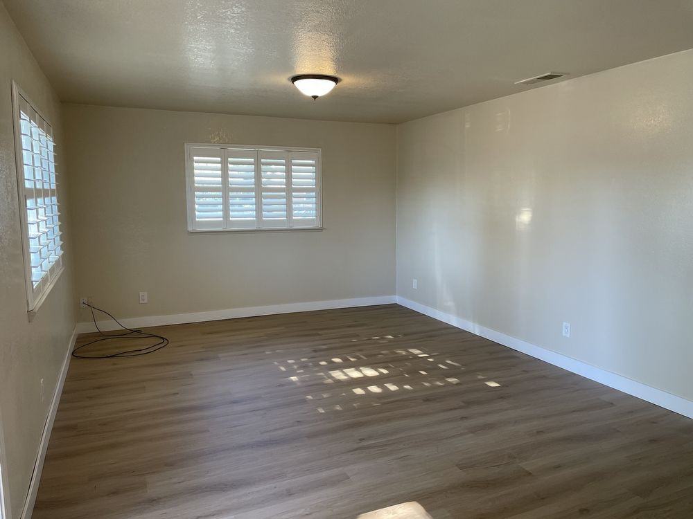8631 Hummingbird Way - Photo 3 of 16