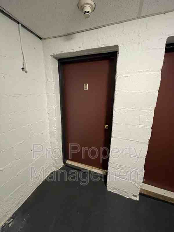 106 Woodside Grn #1 - Photo 2 of 7