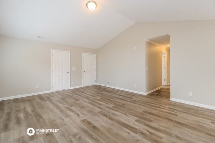 3724 Foxton Dr - Photo 3 of 16