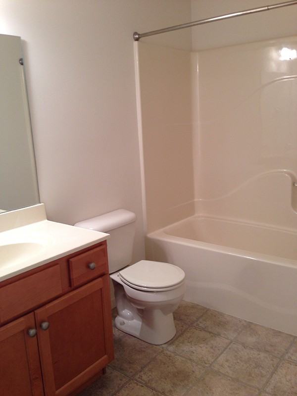 345 College Manor Avenue - Photo 3 of 4