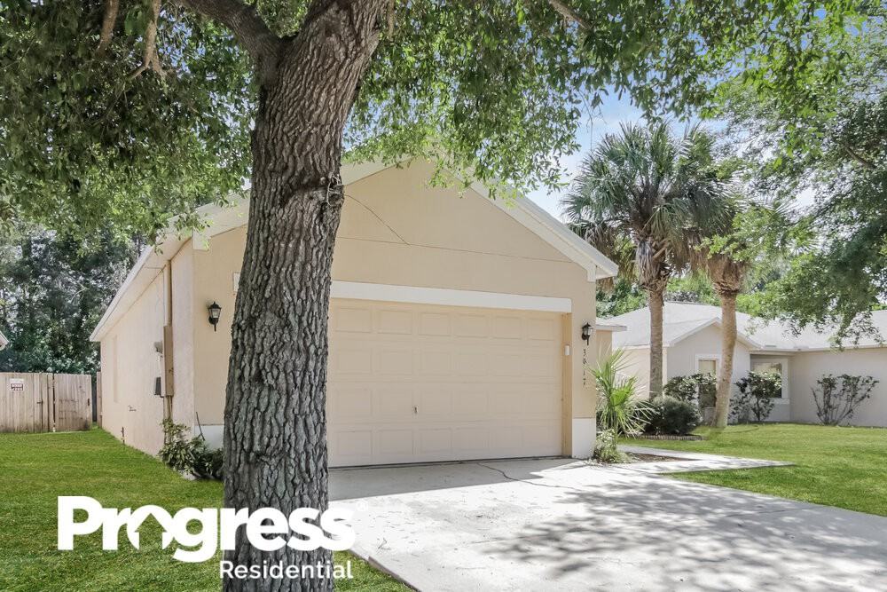 3917 Mount Carmel Ln - Photo 2 of 25