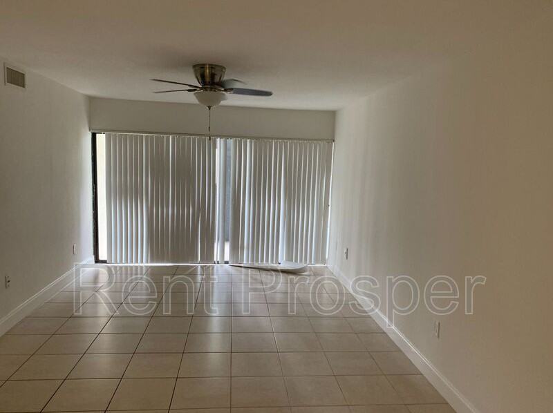 Wimbledon Condominiums - Photo 3 of 17