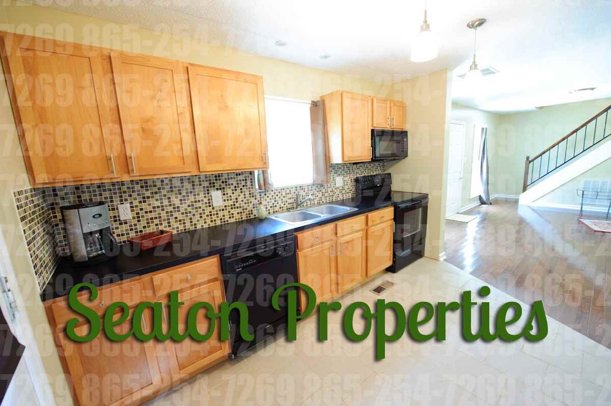 2020 Woodrow Dr #1 - Photo 5 of 21