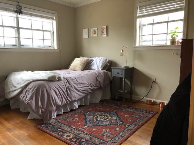 1403 Short St #1 - Photo 4 of 13