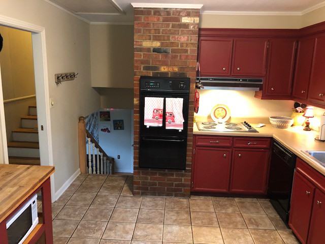 1403 Short St #1 - Photo 6 of 13