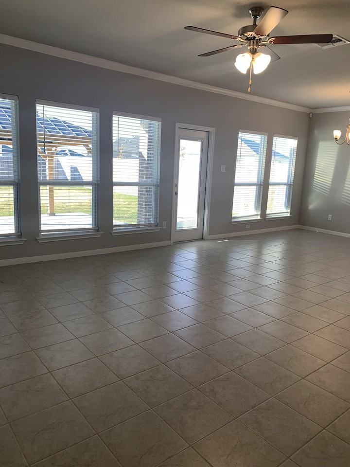 968 Aurora Grove Bnd #1 - Photo 4 of 23