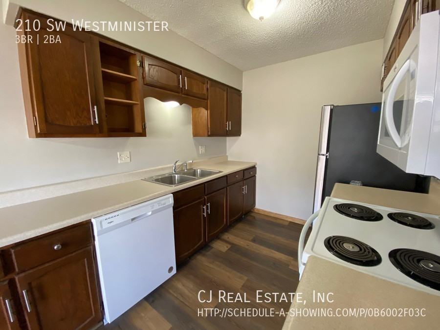 210 Sw Westminister Rd - Photo 6 of 11