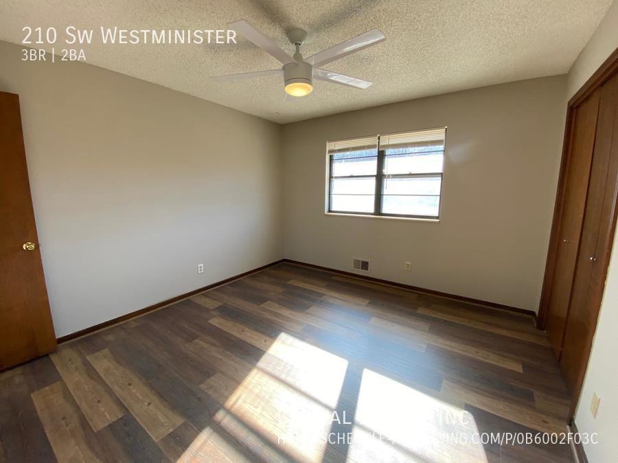 210 Sw Westminister Rd - Photo 7 of 11