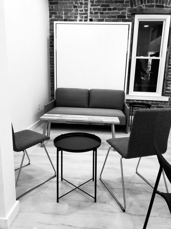 2959 N Franklin St Unit 106 - Photo 4 of 21