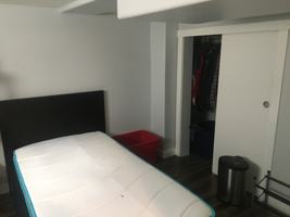 featured image of 1078 Es