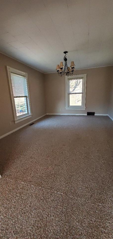 330 Jefferson St - Photo 2 of 6