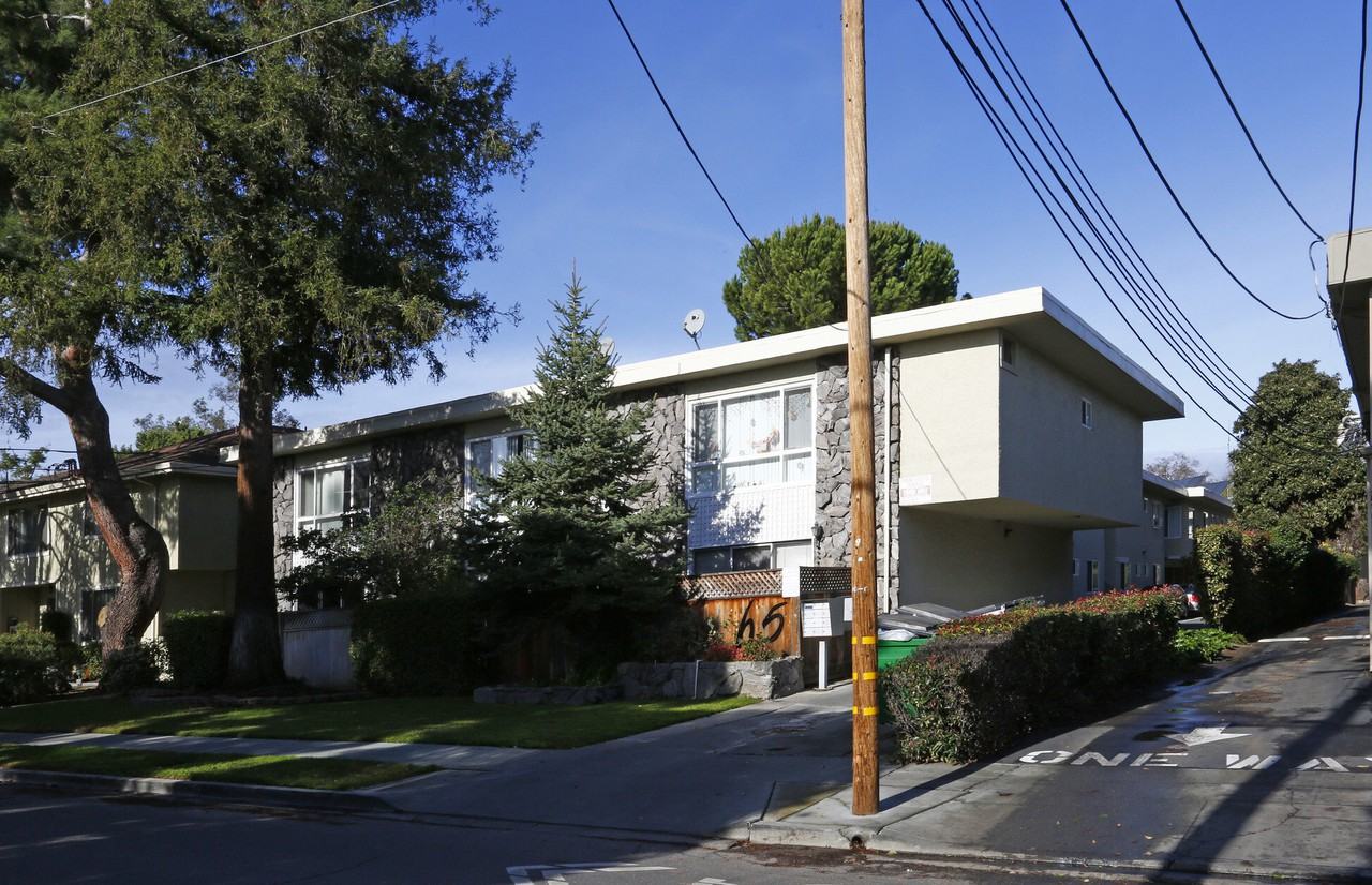 65 Glen Eyrie Ave - Photo 3 of 4