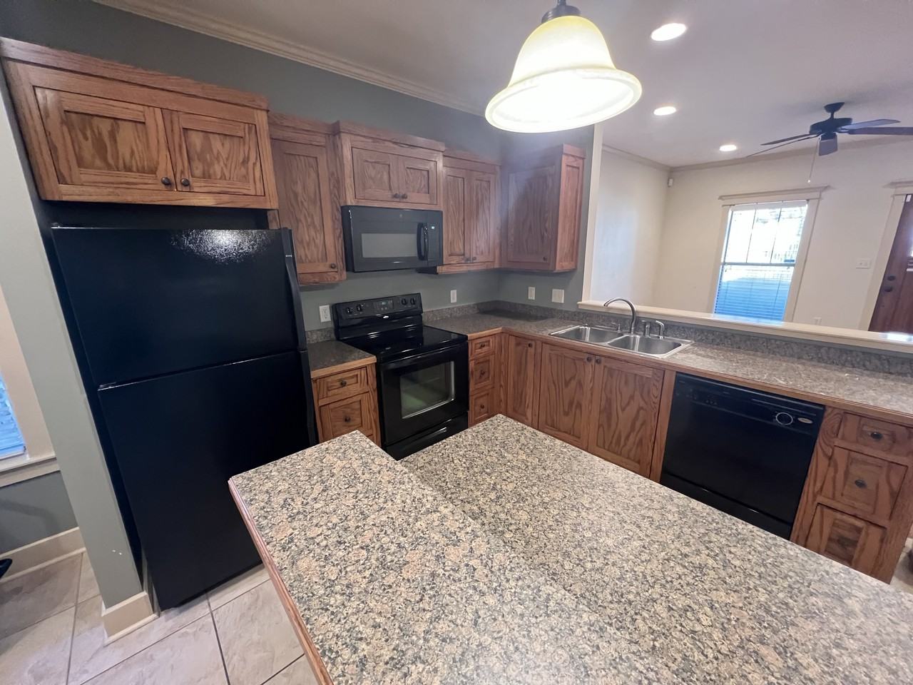 2 Gunnison Dr - Photo 2 of 13