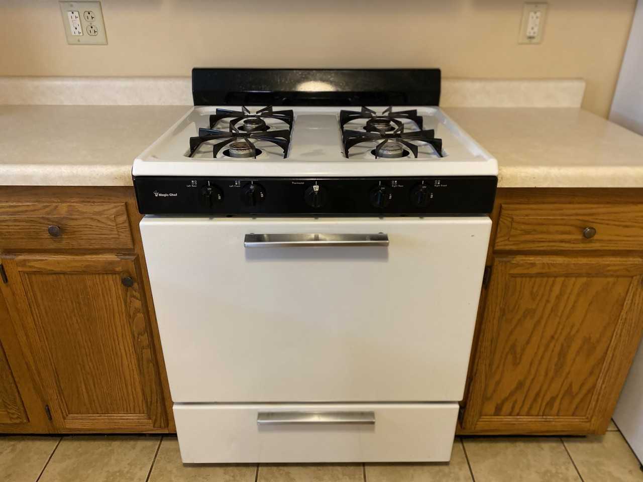 726 South St - Photo 6 of 42