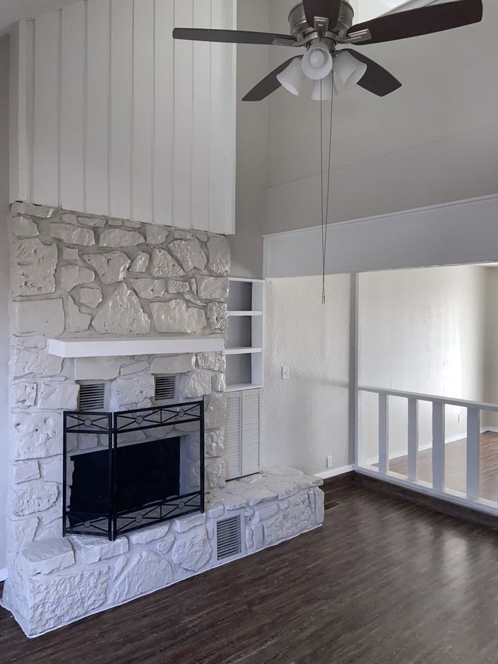 3262 S 138th East Ave - Photo 4 of 15