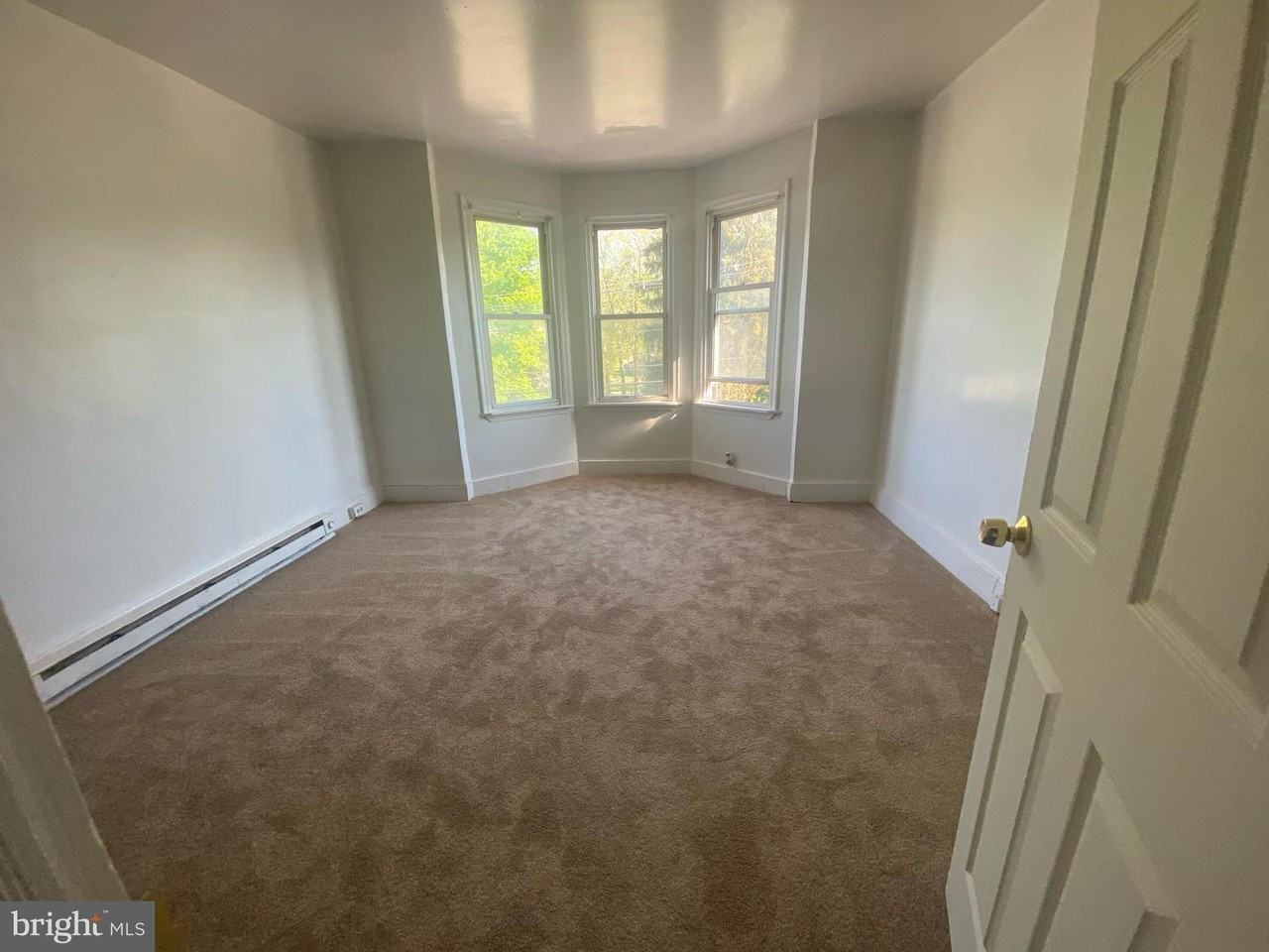 316 Walnut Street - Photo 7 of 24