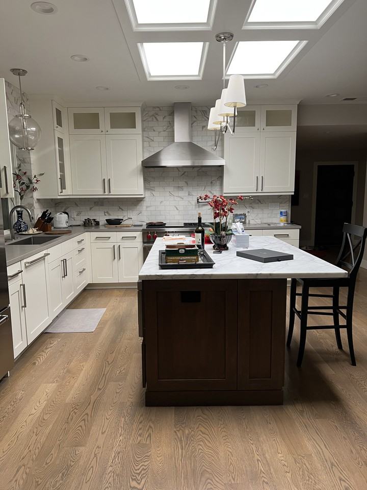 152 Dunsmuir Way - Photo 3 of 8