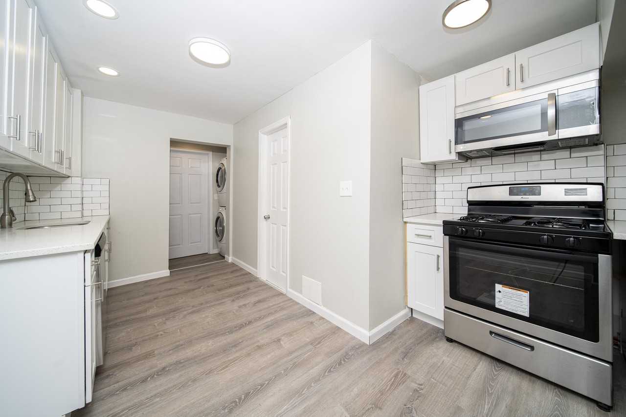 1708 Highland Avenue #3