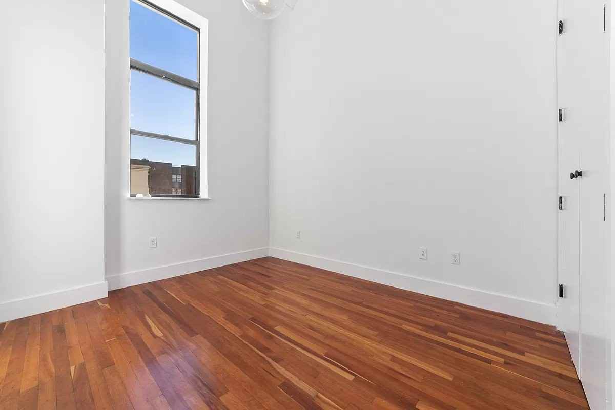 180 Bainbridge Street #112 - Photo 3 of 6