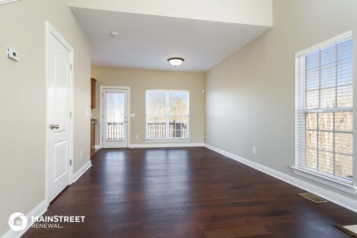6960 Scarlet Ridge Dr - Photo 3 of 18
