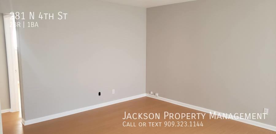 281 N 4th St - Photo 2 of 14