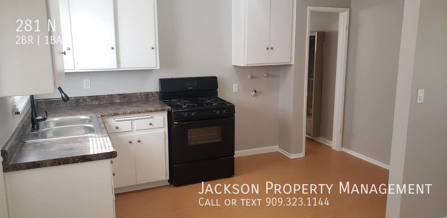 281 N 4th St - Photo 7 of 14