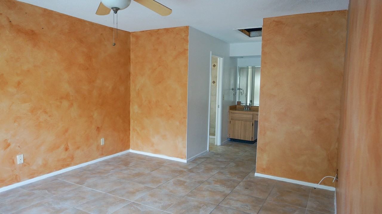 12827 127th Ave N - Photo 2 of 14