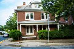 148 Pennsylvania Ave - Photo 1 of 1