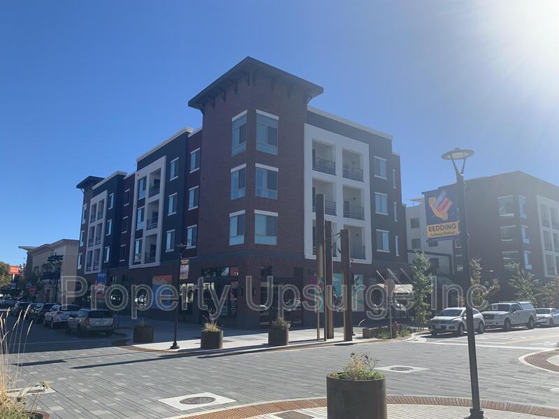 685 Mary St - Photo 7 of 10