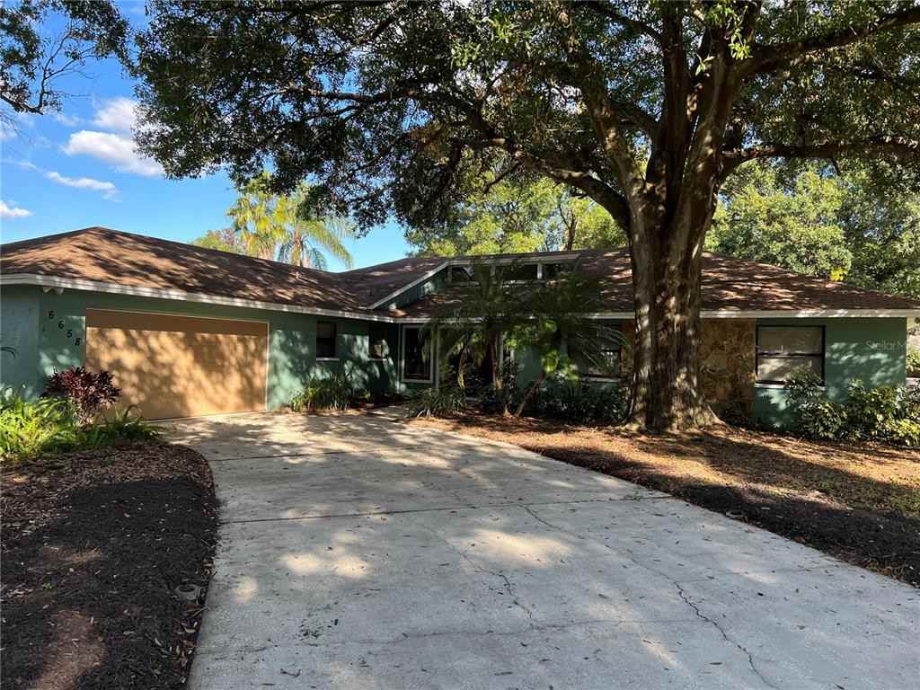 6658 Chadron Court - Photo 3 of 35