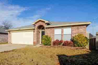 4293 Estes Park Cir - Photo 2 of 19