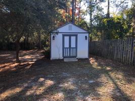 featured image of 905 Lowry Ct #1