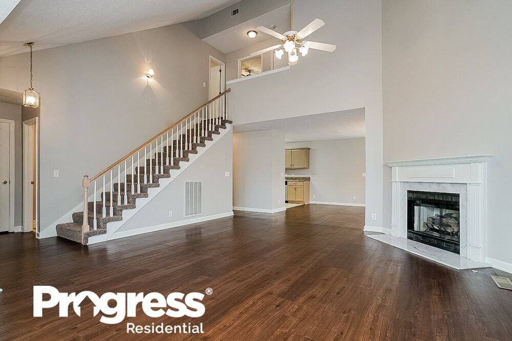 103 Rockton Ct - Photo 4 of 17
