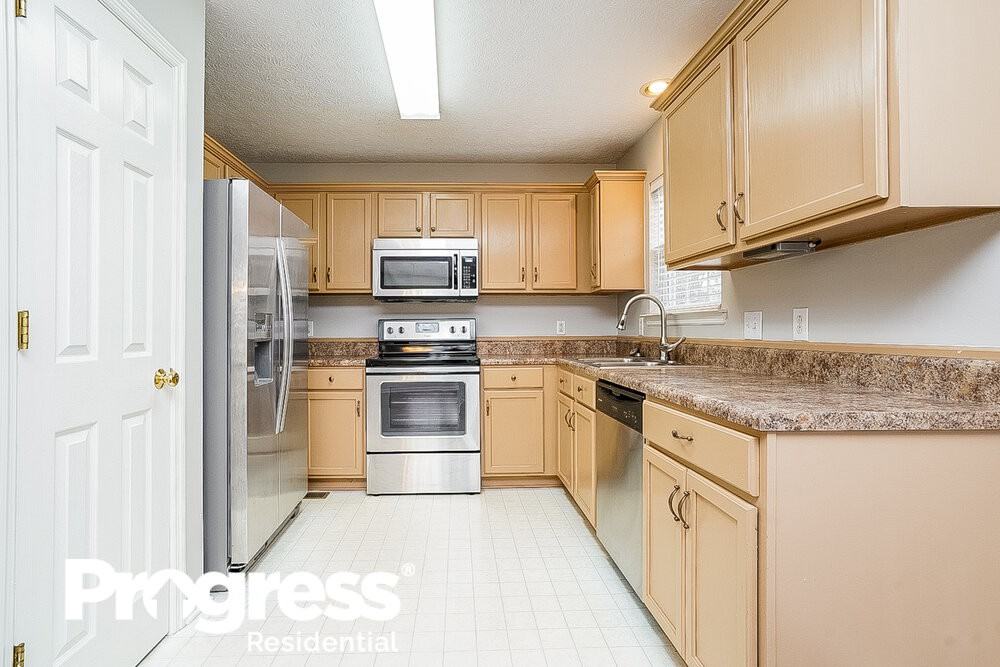 103 Rockton Ct - Photo 7 of 17
