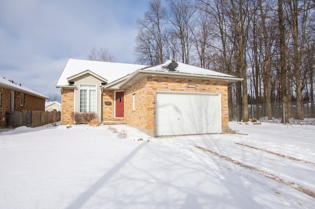 3417 Michelle Court Apartments 3417 Michelle Crt, Niagara Falls, ON